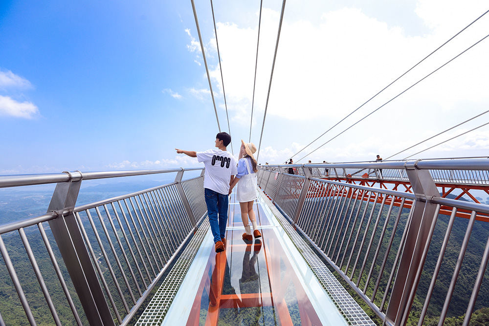 玻璃觀景臺(tái)